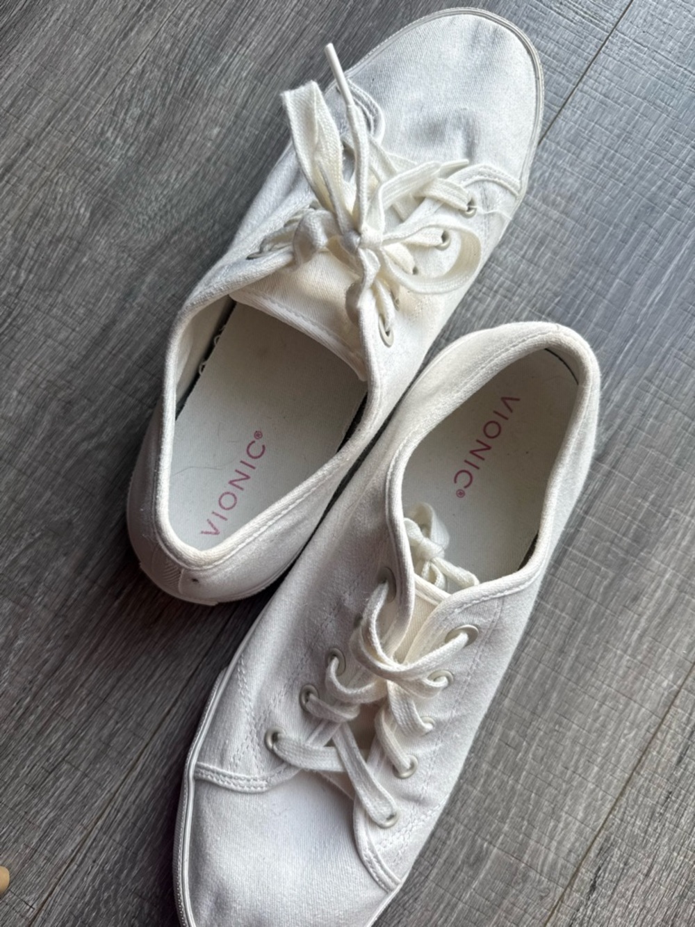 Vionic Oasis White Canvas Lace-Up Sneakers - Picture 5 of 5